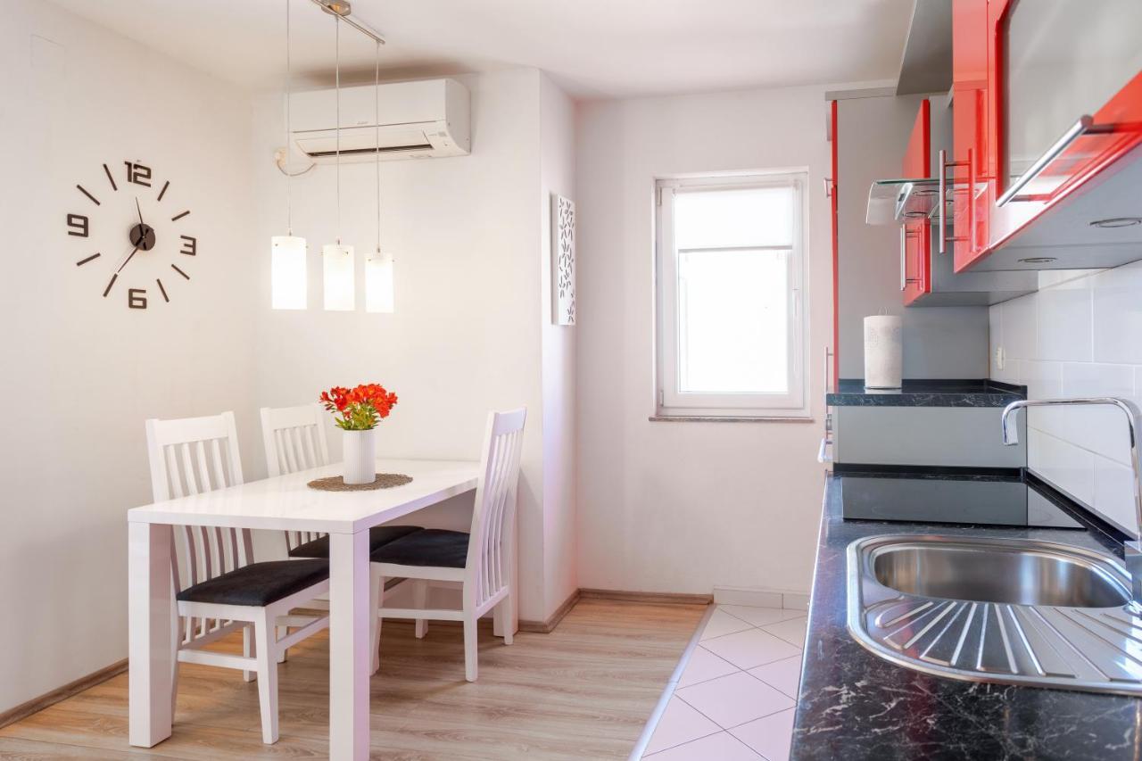 Hvar De Luxe Apartments Хвар Екстер'єр фото